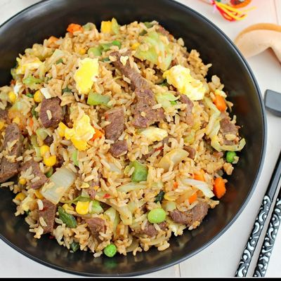 R06- Fried Rice with Beef Curry