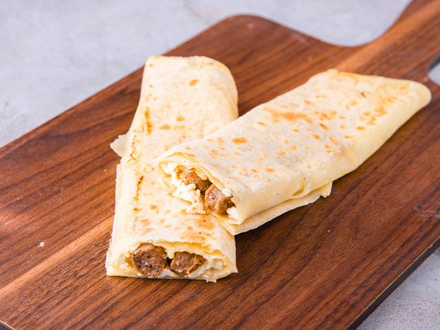 Oriental Sausage With Cheese Saj