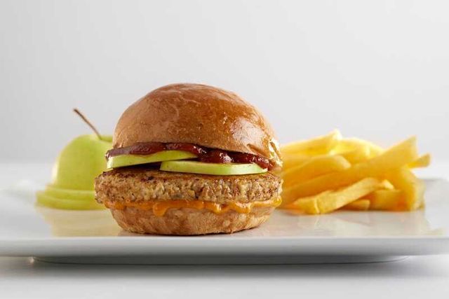 OB - Grilled Chicken Burger - برجر فراخ جريل