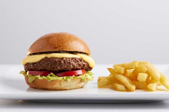 OB - Pesto mozzarella burger - بستو موتزريلا برجر