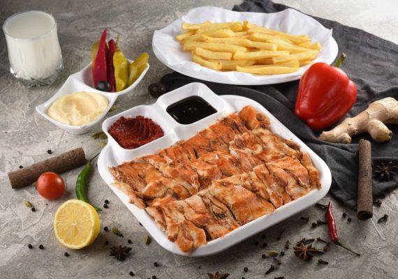 Quarter of a kilo of Chicken Shawarma