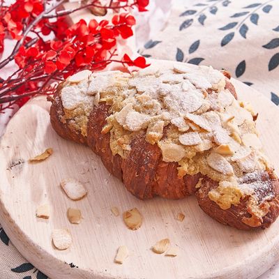 Almond Croissant