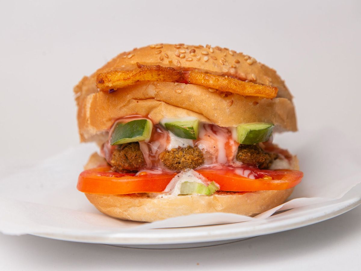taamurger with Cheese sandwich