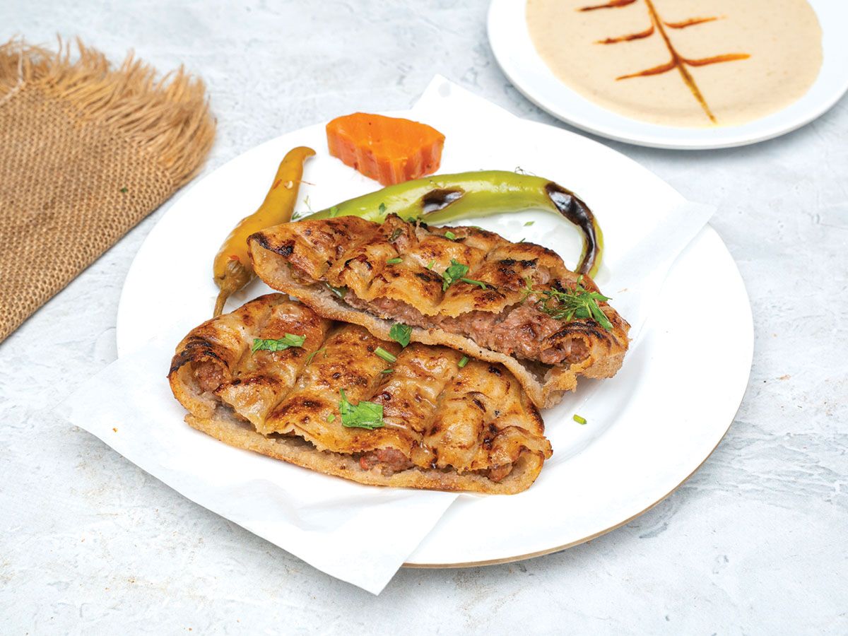 Kandouz Hawawshi