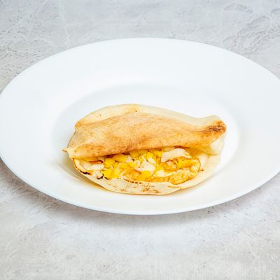 Omelette sandwich with Roumy cheese
