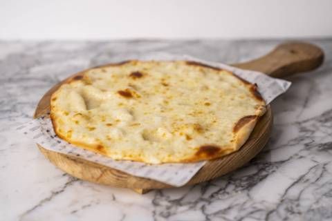 Akawi Cheese Manoucheh