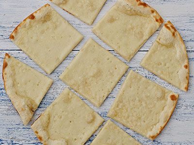 Akawi Cheese Manoucheh