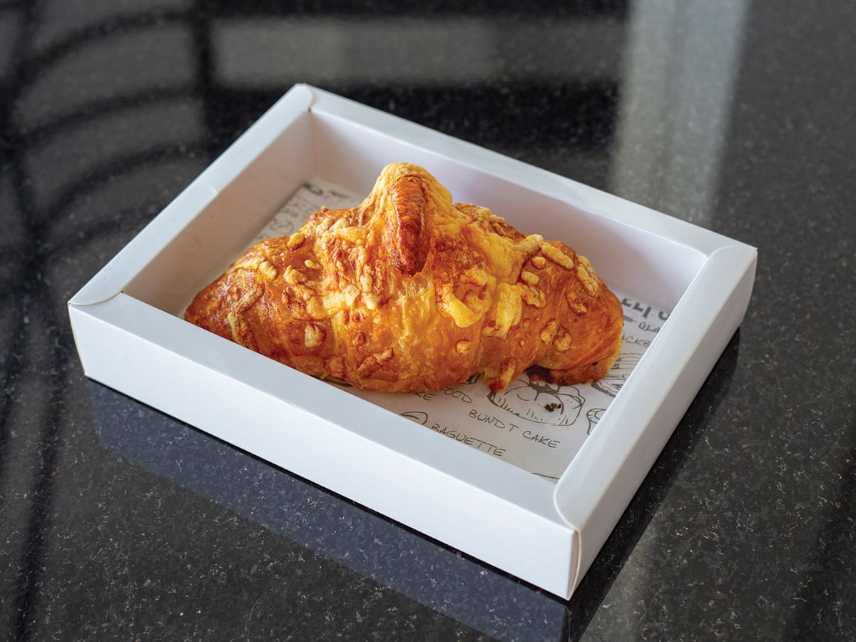 Roumi Cheese Croissant