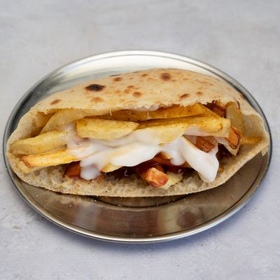 Potato ketchup mayonnaise sandwich