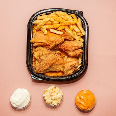 Half a chicken, 4 pieces broasted