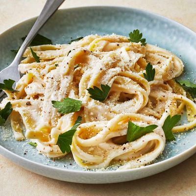 Creamy Mushroom Alfredo Pasta