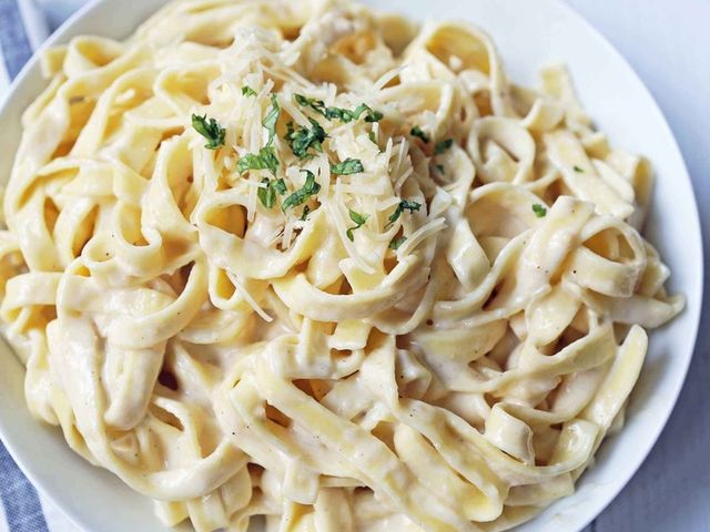 Pasta Alfredo