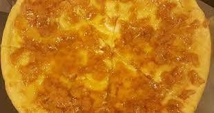 Qeshta With Honey Pie