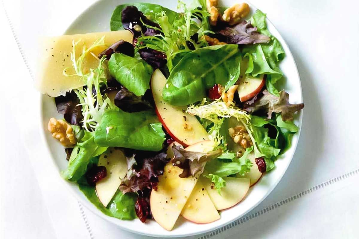 Apple Green Salad