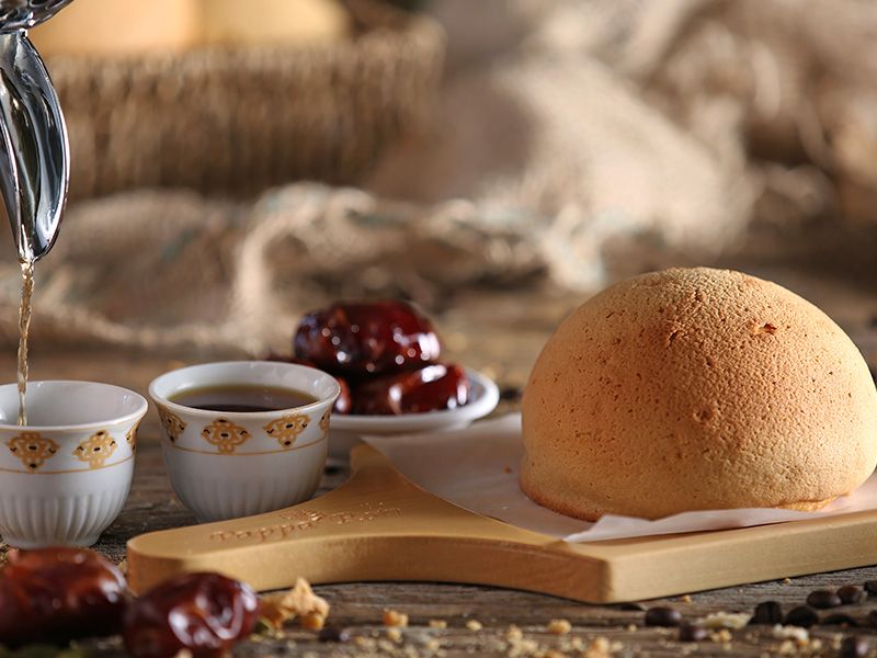 Arabic Coffee With Bun