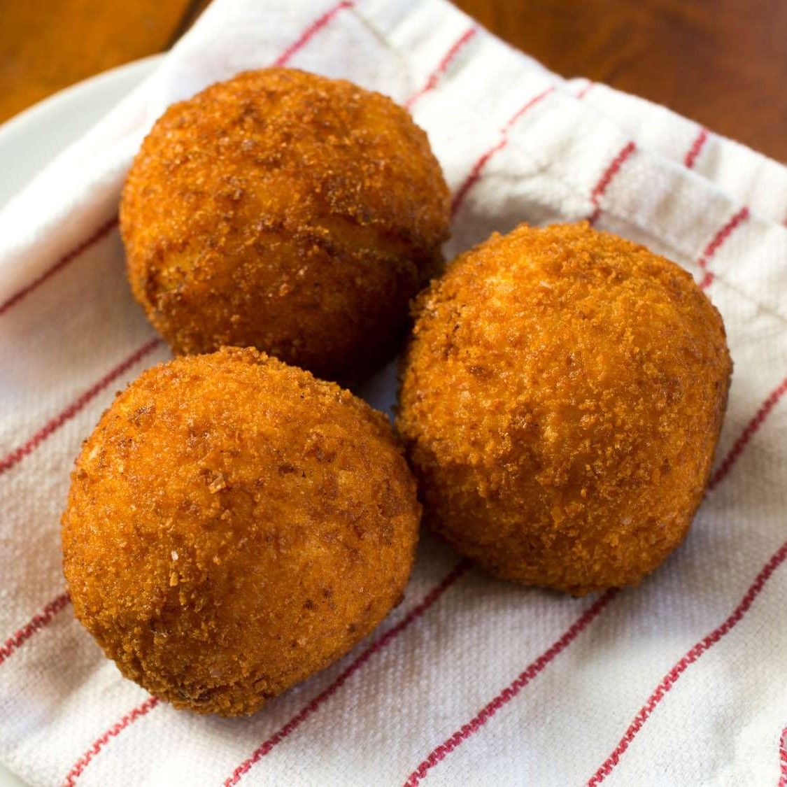 Arancini with Saffron Cream