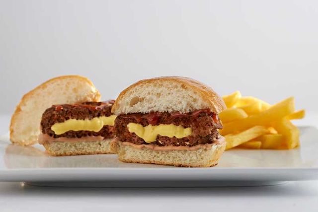 OB - Cheesy Juicy Burger- شيزى جوسى برجر