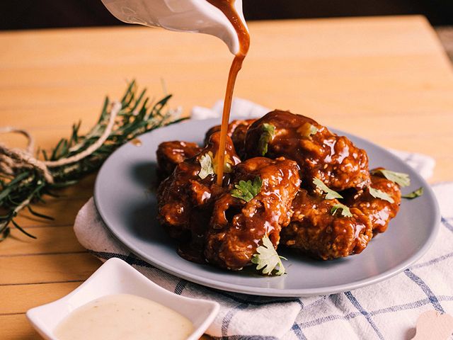 Boneless Chicken Wings With Barbecue Sauce