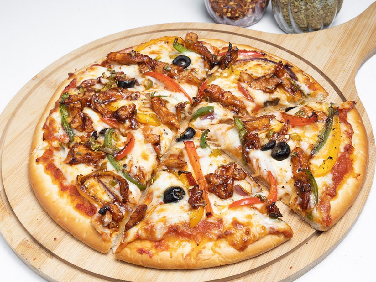 Bbq Chicken Italian Pizza