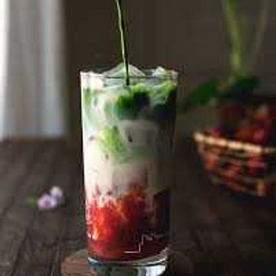Matcha Strawberry Frappe