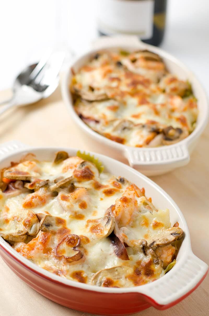 Bechamel Seafood Mix Pasta