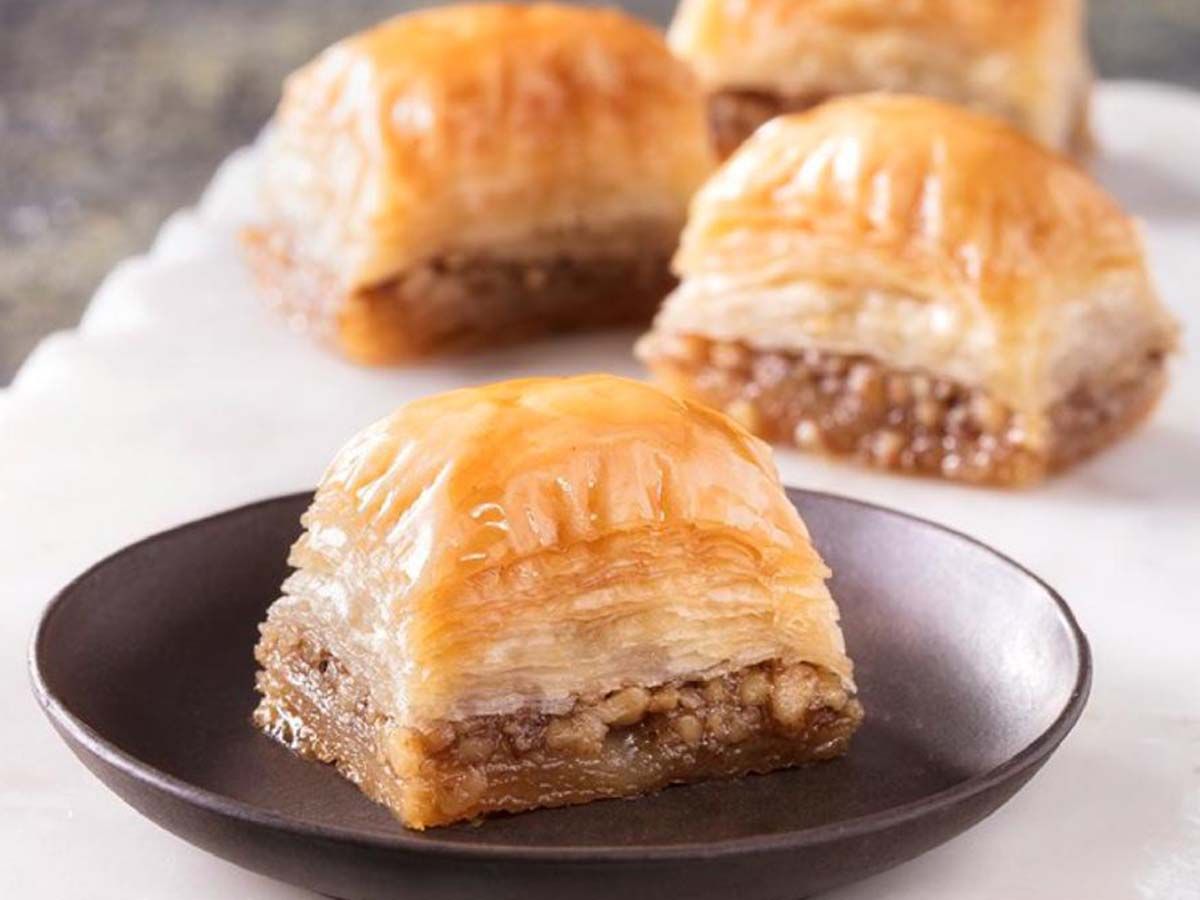 Baklava with Walnut
