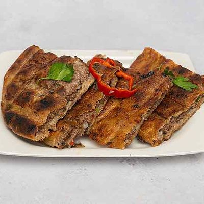 Traditional Grilled Hawawshi