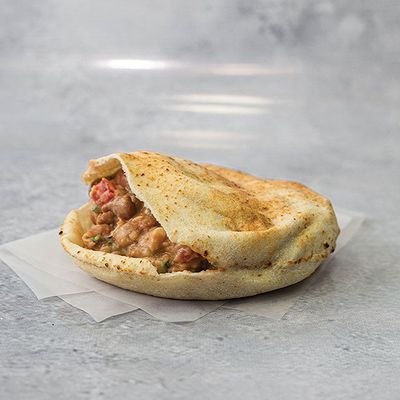 Foul Sandwich with Virgin Olive Oil