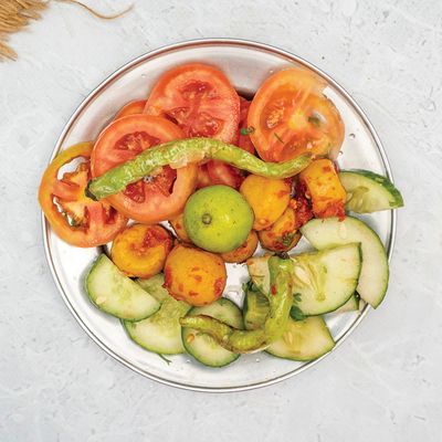 Baladi Salad Plate