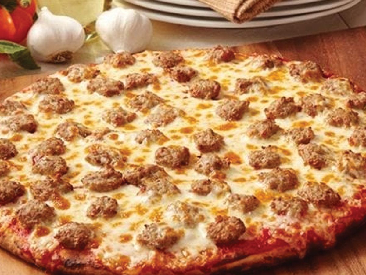 Baladi Sausage Oriental Pizza