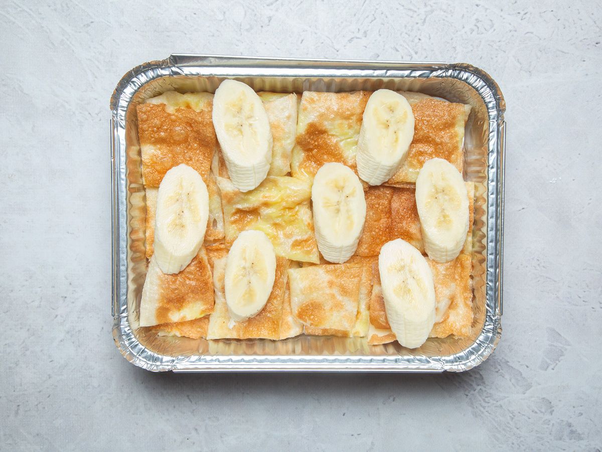 Banana custard feteera