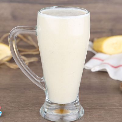 Banana with Milk Juice