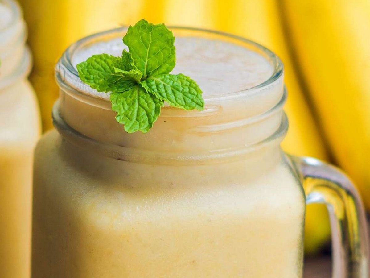 Banana Juice With Bun