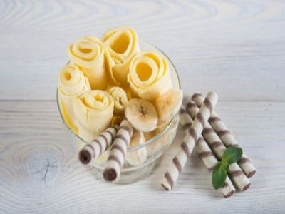 Banana and Lotus Ice Cream Roll