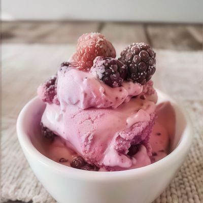 Berry Yogurt Ice Cream