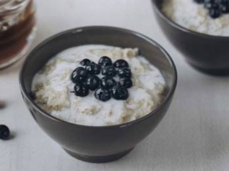 blueberry oats bowl