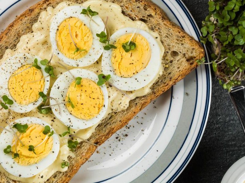 Boiled Eggs Sandwich
