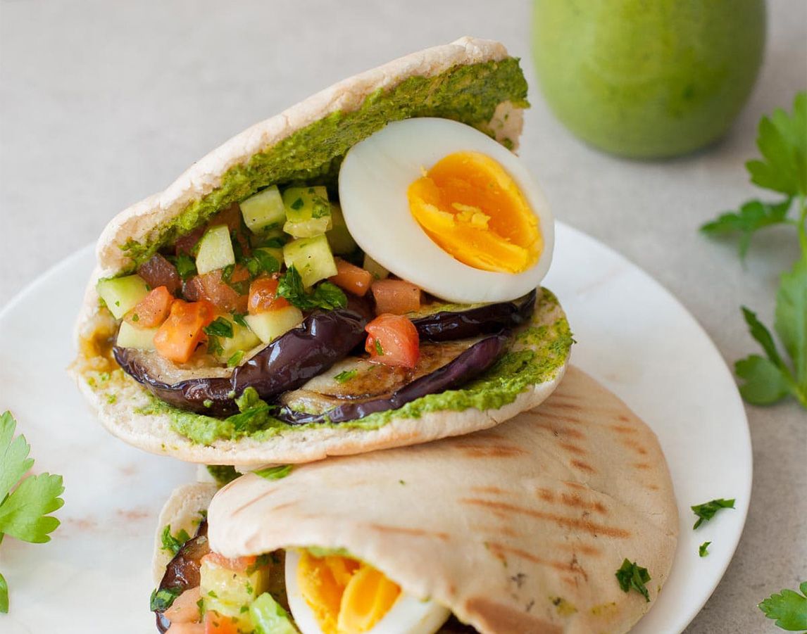 Boiled egg sandwich with eggplant