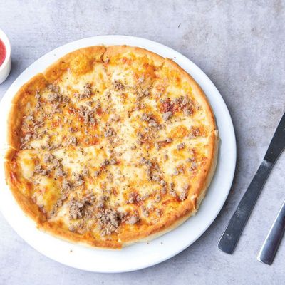 Bolognese Italian Pizza