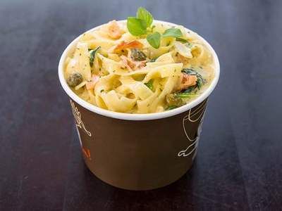 Chicken Alfredo Pasta Cup