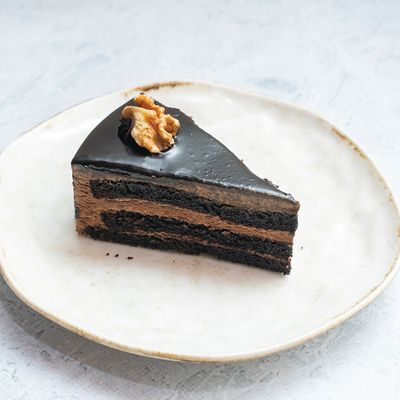 Crunch Chocolate Cake