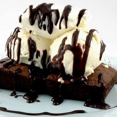 Brownies with ice cream