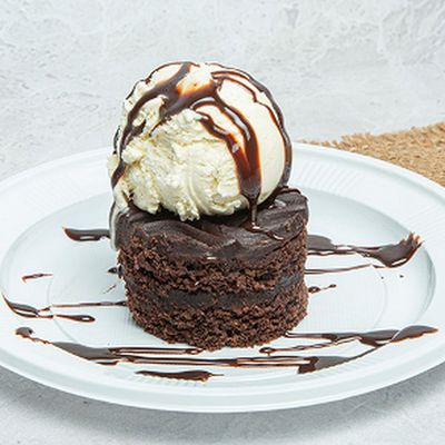 Brownies with ice cream