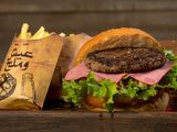Burger 'n' Smoked Beef Sandwich