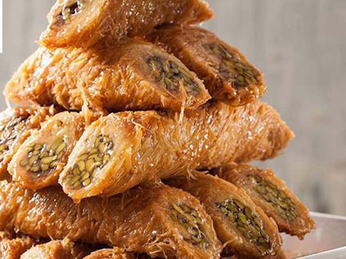Burma Kadayıf with Walnuts
