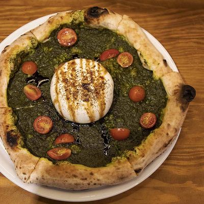 Burrata Pesto pizza