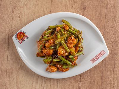 C18 - Spicy Chicken With Green Beans
