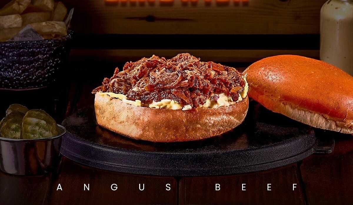 Angus Pulled Beef Sandwich