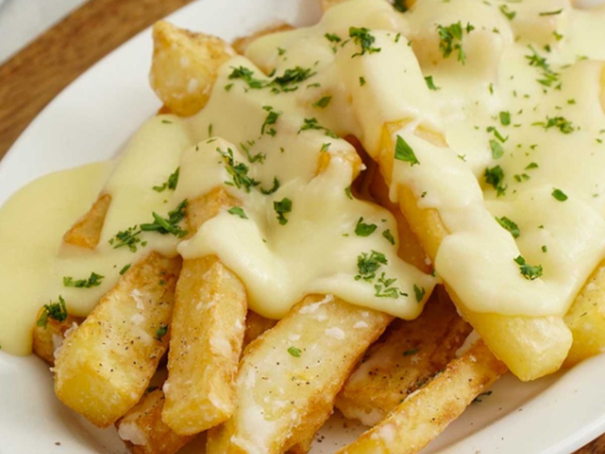 CHEESE sauce FRIES