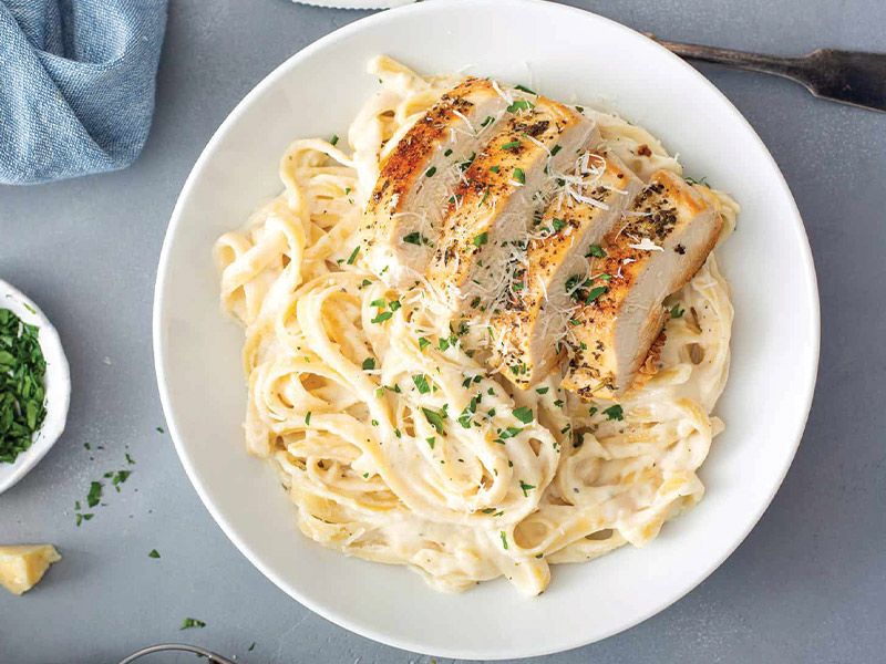 Chicken Alfredo Penne Pasta